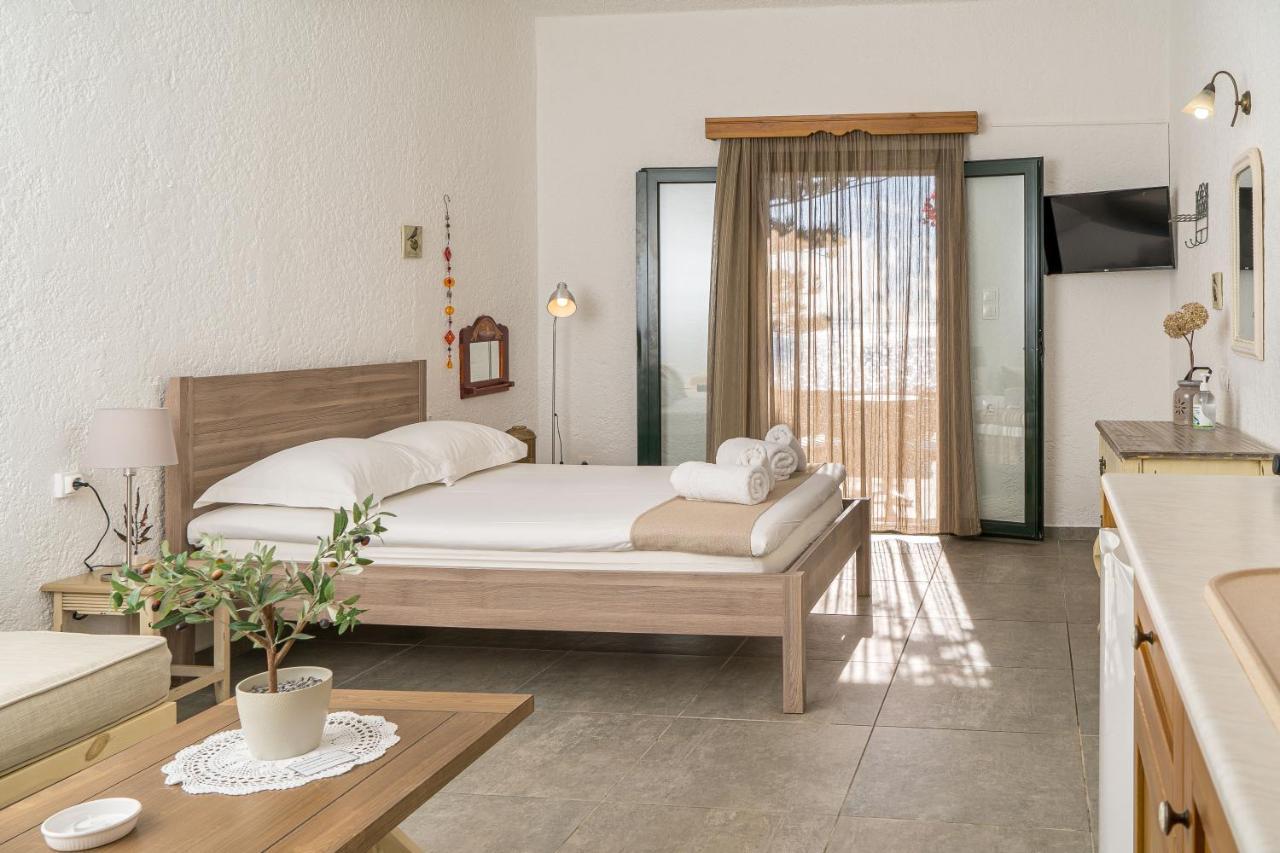 Villa Plori Makrýgialos Extérieur photo